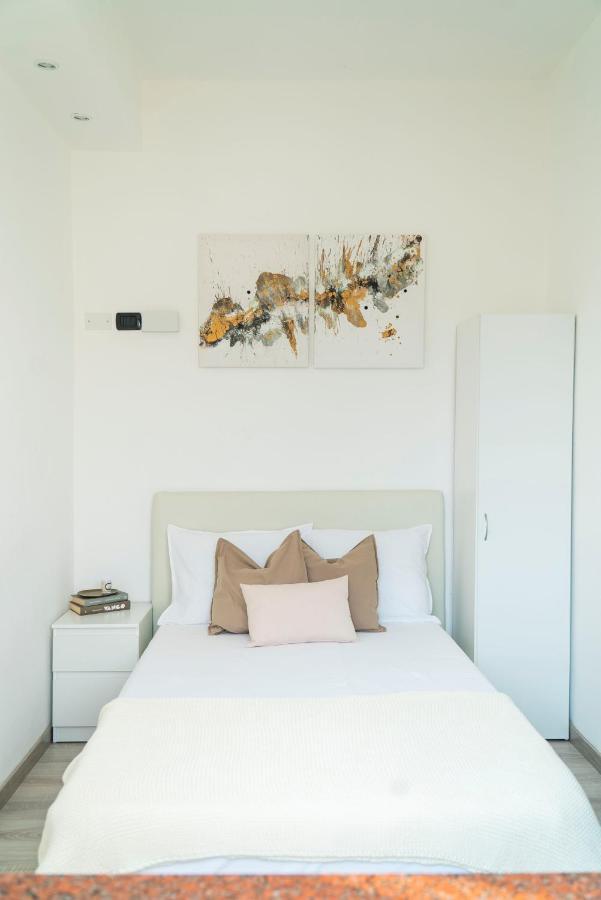 Nagi Lake Como Apartment Carate Urio Exterior foto